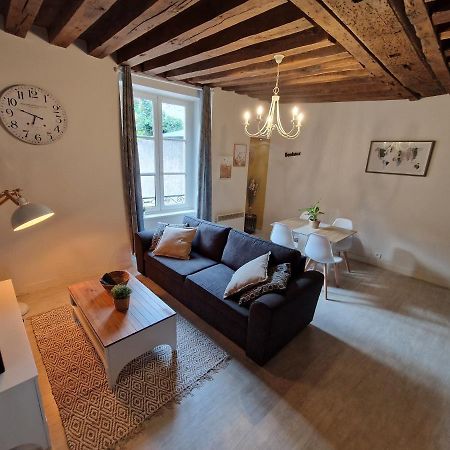 Apartamento Le Saint Jean et son parking privée Blois Exterior foto