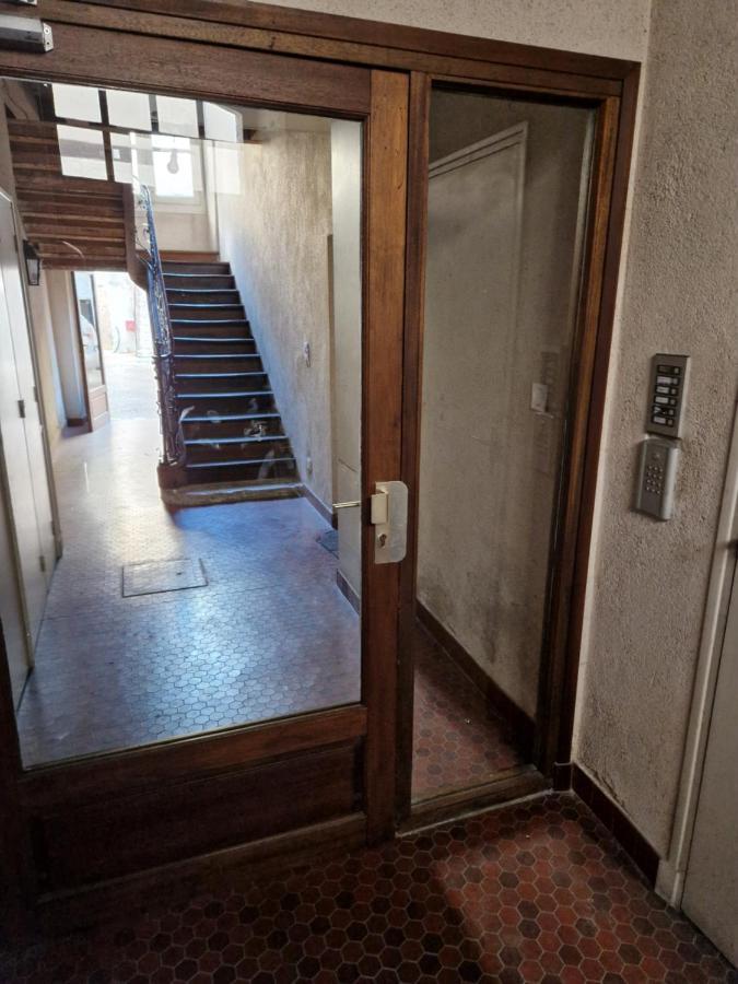 Apartamento Le Saint Jean et son parking privée Blois Exterior foto